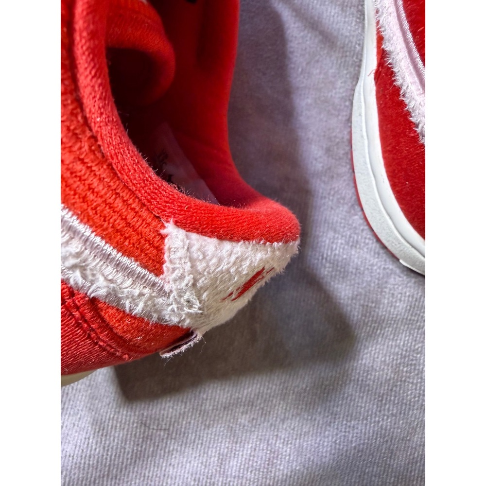 Nike Dunk Low Valentines Day Red Corduroy Fleece Swoosh FZ3548-612 Kids GS - Picture 9 of 9